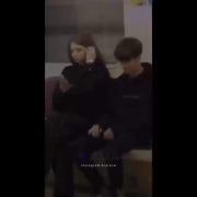اخه خیلی کاملی از پیشم نمیخام بری 🥺🙂💜