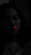 دیدی !؟ هَنوز تو گوشیم عَکساشو دارَم(:!