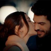 تار موهات ک سهلع من حتی بوی موهاتم به کسی نمیدم s❤