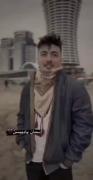 هر چقدرم دورت شلوغ باشه یروزی همه میرن خودت میتونی خودت 🙂