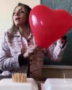 اما... بعضی موقع ها ینفر میتونه قلبمونو بشکنه 🙃