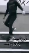 وسط قهقهه عاش یهو ساکت شد و گفت دلم براش تنگ شده:))