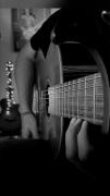به جای خواننده بخون...(:🎶🎵🎧
