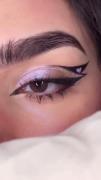 خط چشم💜✨️‌‌‌‌‌‌‌‌‌‌‌‌‌‌‌‌‌‌‌‌‌