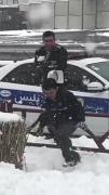 برف بازی پلیس ها با بچه ها☺️، ‌