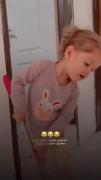 وقتی خانوما خونه تمیز میکنن😂 