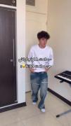 وقتی میگه ۸ اونجا باش من : 