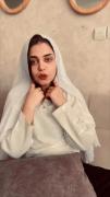 من ک اصرار ندارم تو خودت مختاری 
