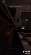 .....................🎹🎹 🌱🌱🌱