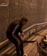 یکمی کلیپ سم ببینیم 😂😂😂واقعا ماشین باباها همینه دیگه 
