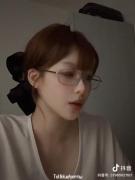وییی وایب صدااش😭😭🎀‌‌‌‌‌‌‌‌‌‌‌‌‌‌