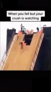سقوط تماشایی دوچرخه‌سوار BMX و واکنش طنزآمیز