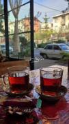 حس خوب نوشیدن یک چای دو نفره عاشقانه