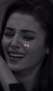 واقعا بعضی هستن ارزش پرستیدن ندارن ، لطفا قدر دخترا رو بدونین 🥺❤️‍🩹🖤