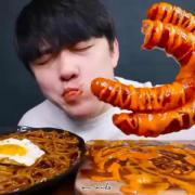 بفرمایید اسمر فود کیوتام🥯🥞🧀🥐