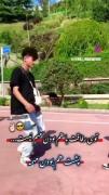 رقص پرانرژی جوانان در پارک با تم رفاقت و همدلی
