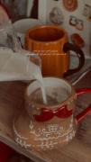 حس خوب آرامش با یک نوشیدنی گرم